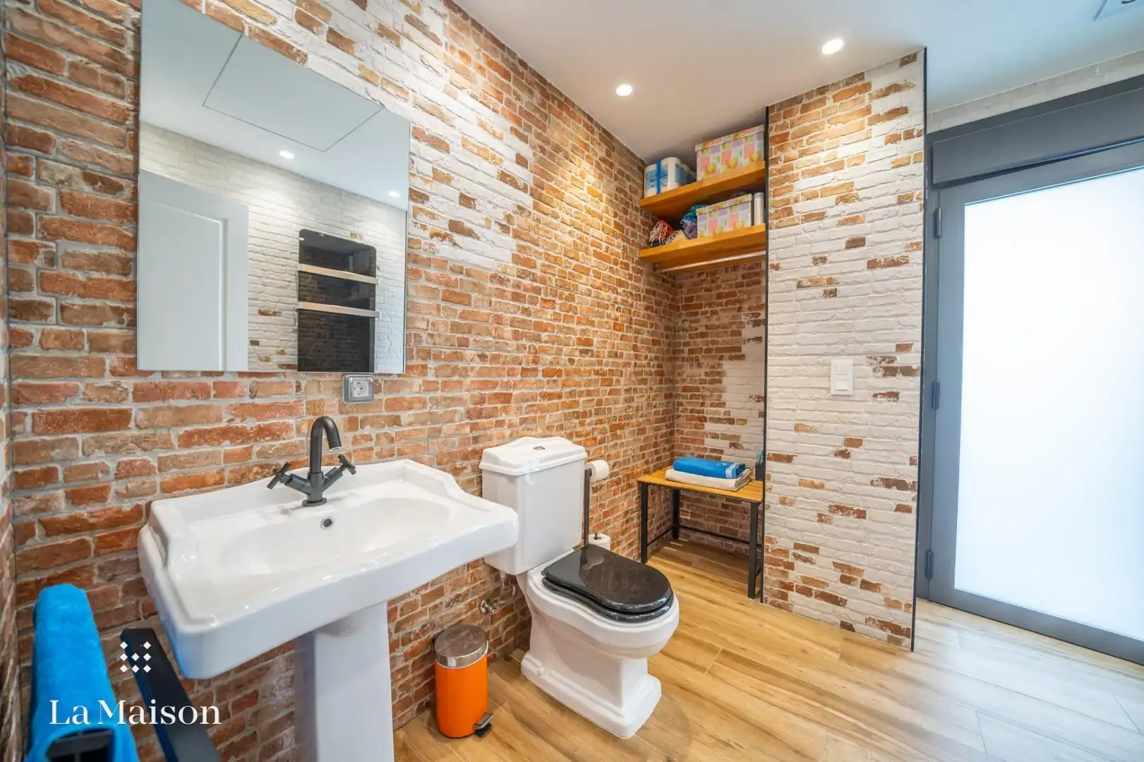 Baño de Casa o chalet en venta en Caldes d'Estrac con Aire acondicionado, Calefacción y Jardín privado
