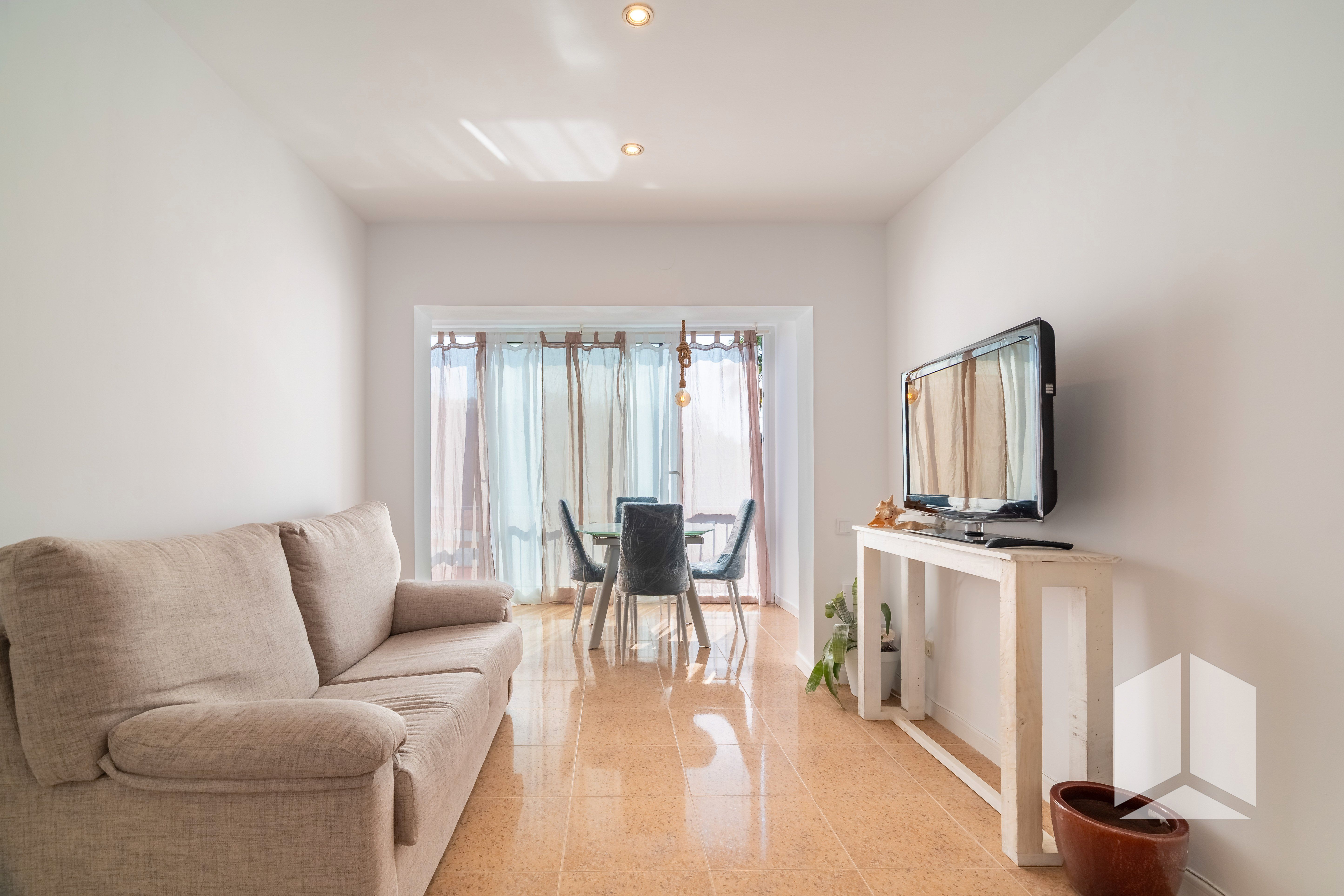 Sala d'estar de Pis en venda en Castelldefels amb Traster i Balcó