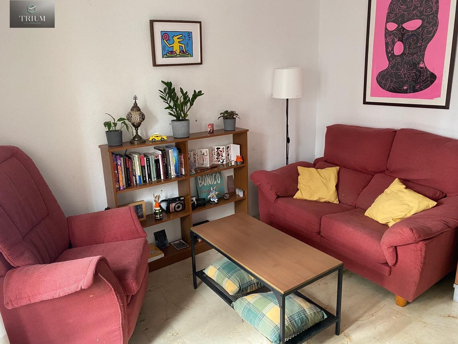 Living room of Apartment to rent in  Granada Capital  with Storage room and Balcony