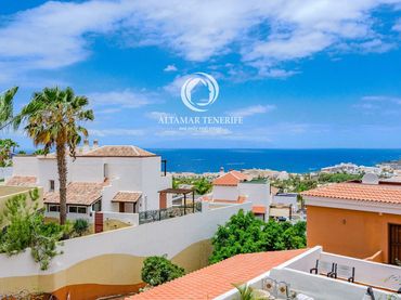 Apartament amb piscina en venda a Costa Adeje