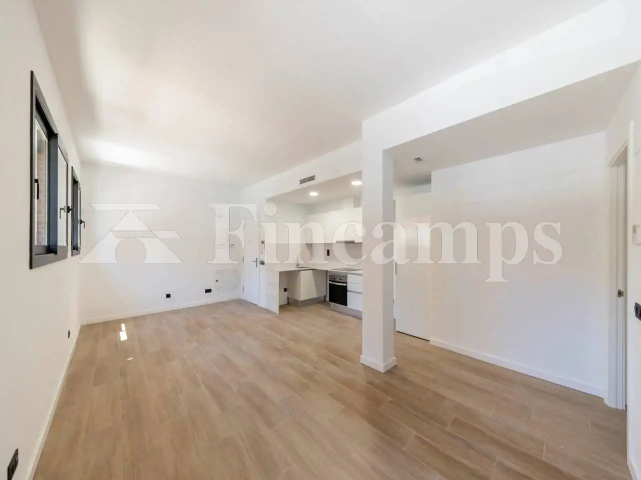 Bedroom of Flat for rent in Sabadell  with Air Conditioner, Parquet flooring and Storage room