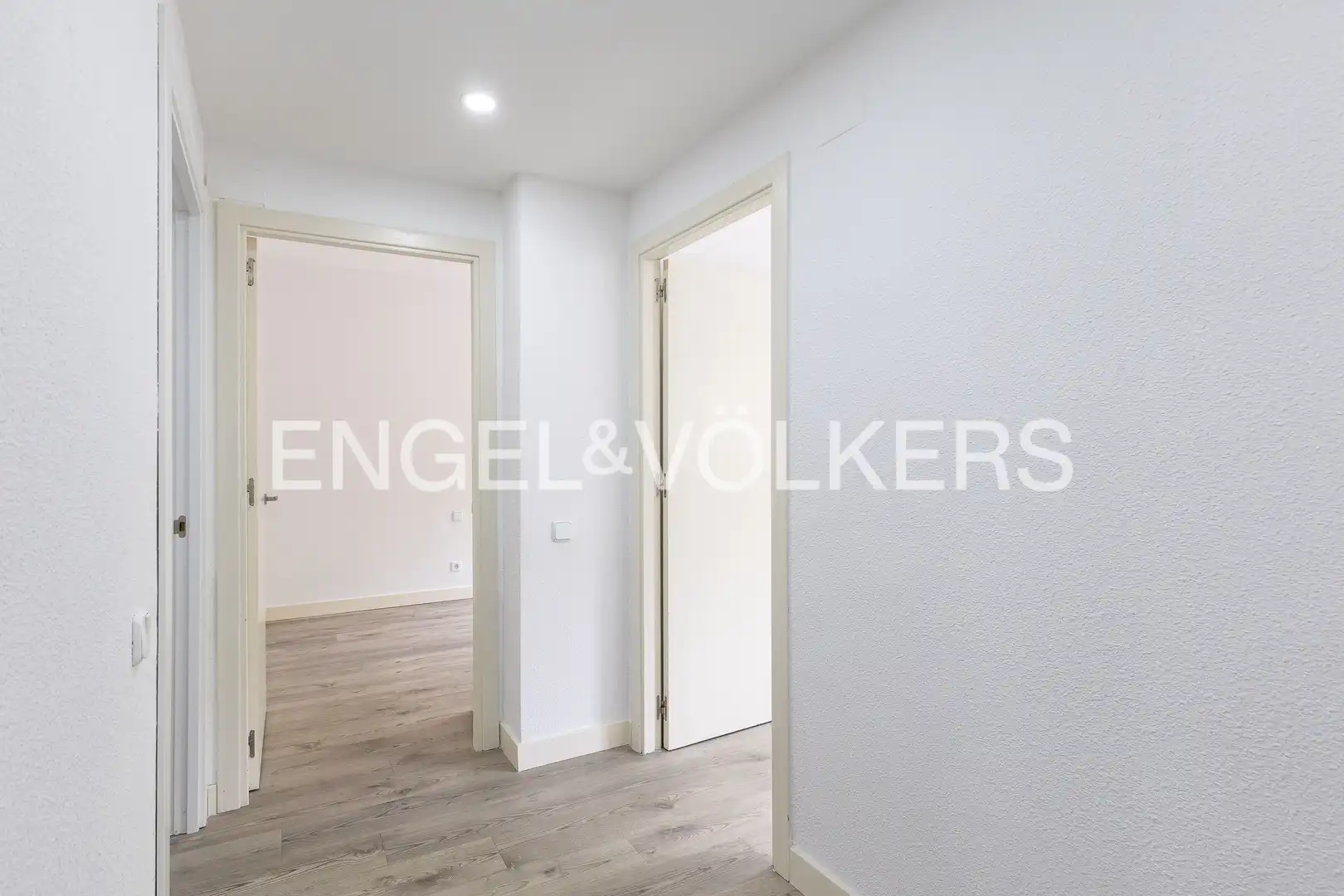 Flat for sale in Alcobendas  with Heating, Storage room and Swimming Pool