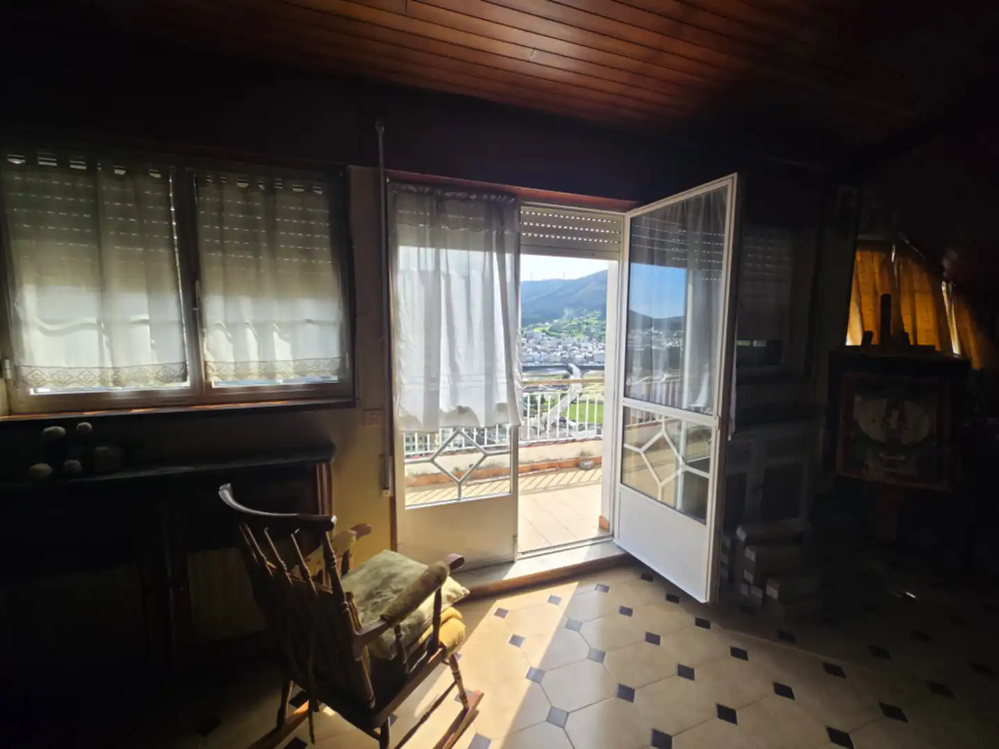 Dormitori de Casa o xalet en venda en Viveiro amb Calefacció, Jardí privat i Parquet