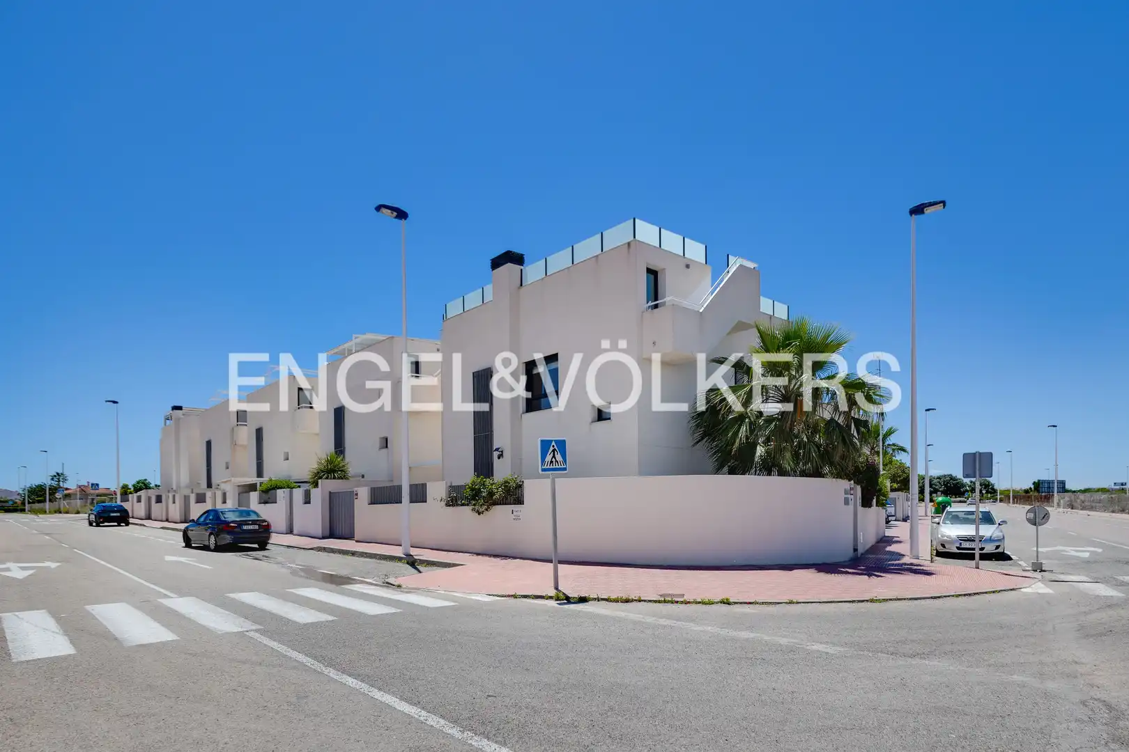 Vista exterior de Casa o chalet en venta en Torrevieja con Aire acondicionado, Calefacción y Jardín privado