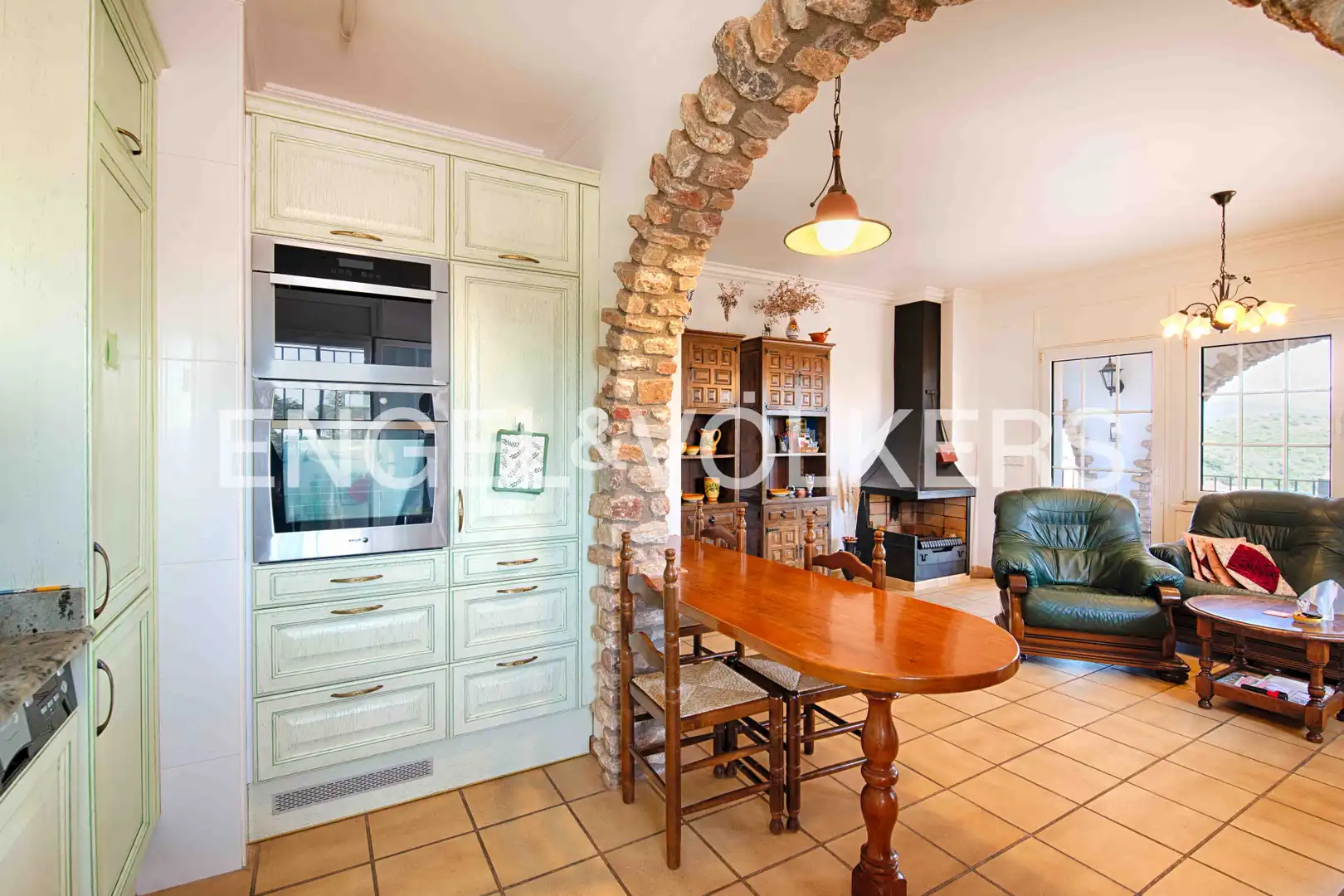 Küche von Country house zum Verkauf in Rabós mit Heizung, Privatgarten und Terrasse