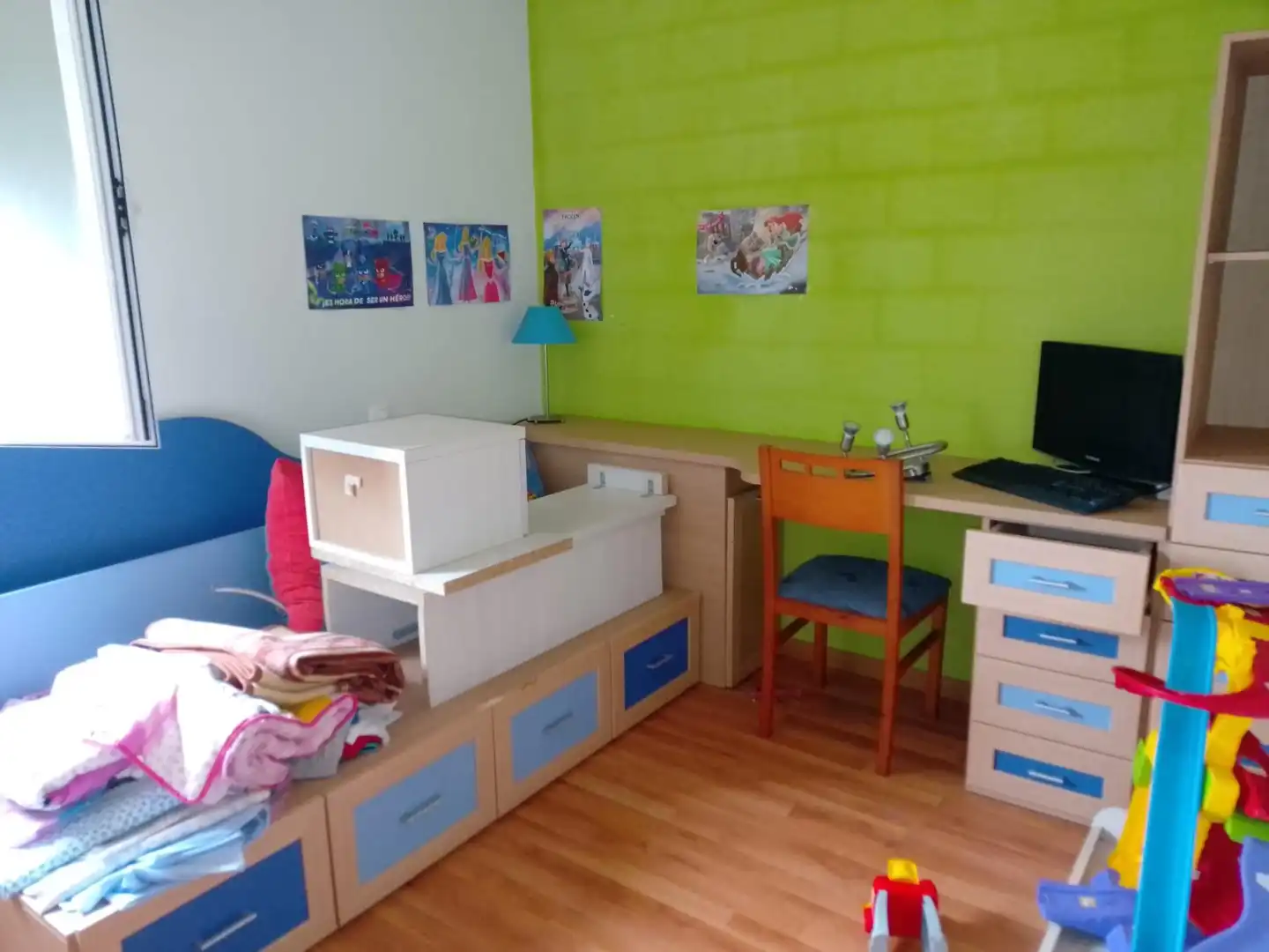Habitación de Casa o chalet en venta en El Viso de San Juan con Calefacción, Terraza y Piscina