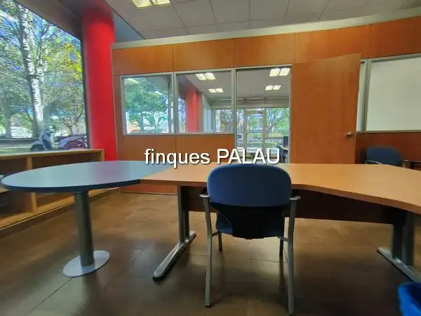 Business premises to rent in Centre, imagen 4