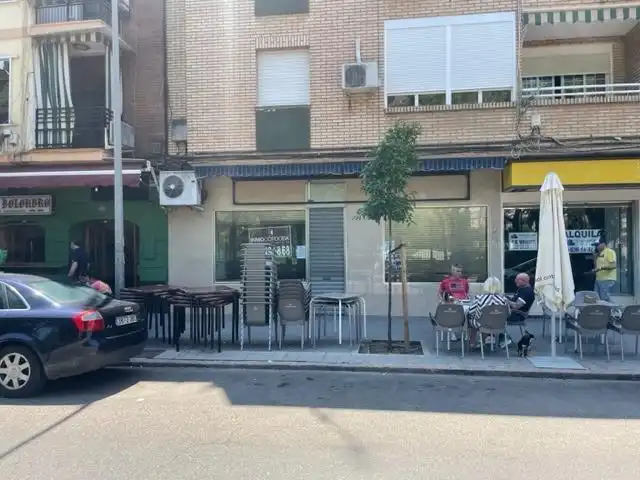 Business premises to rent in Avenida RABANALES, imagen 26