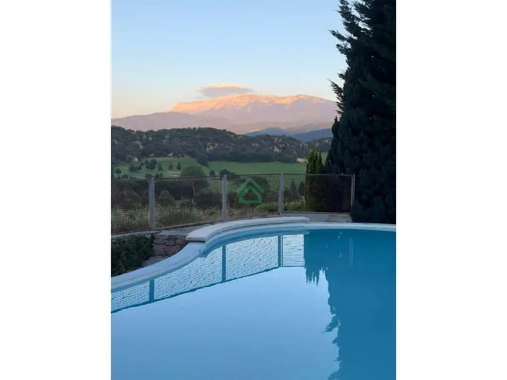 Piscina de Piso en venta en Montferrer i Castellbò