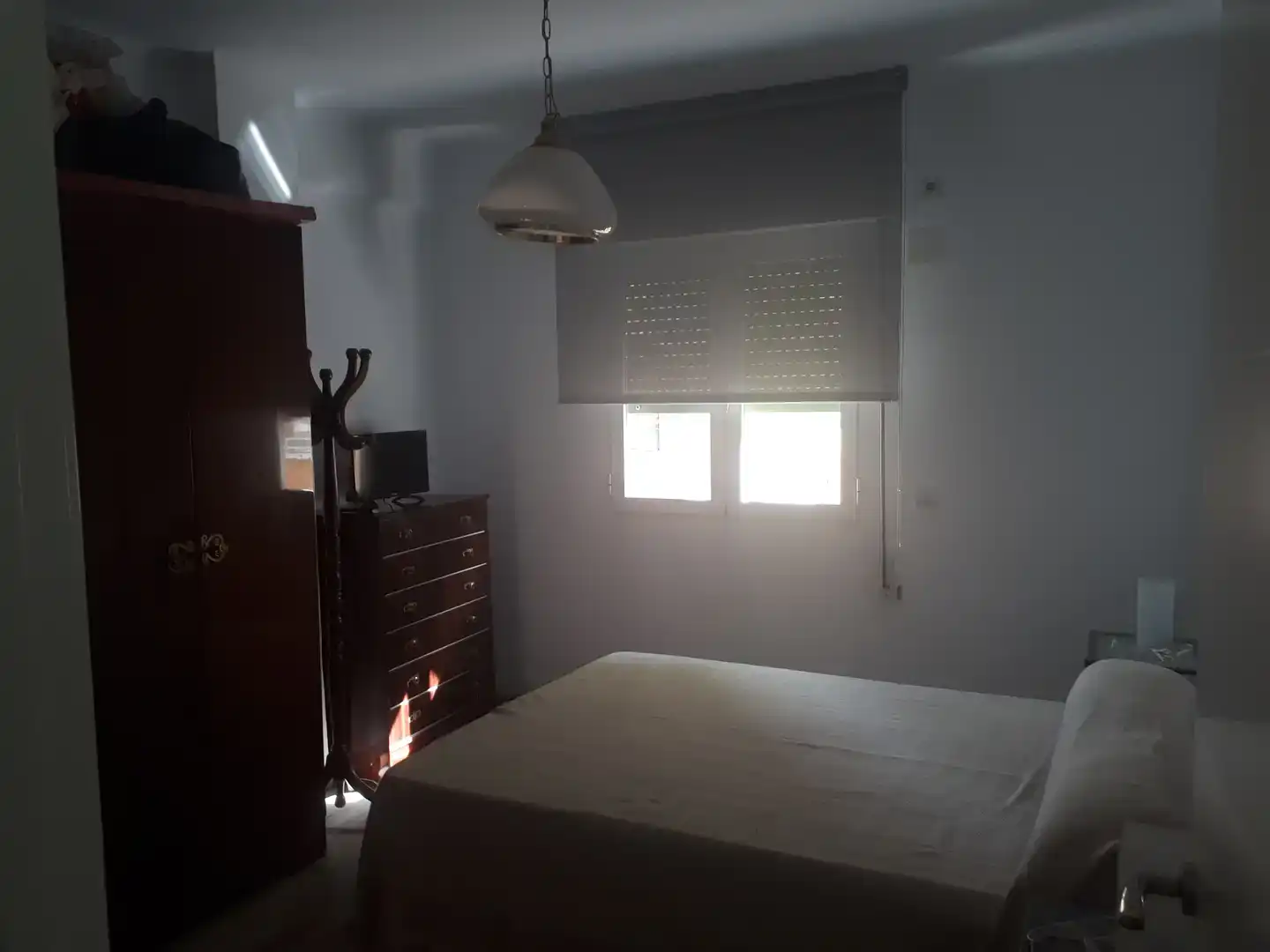 Bedroom of Flat for share in Málaga  with Parquet flooring, Furnished and Balcony