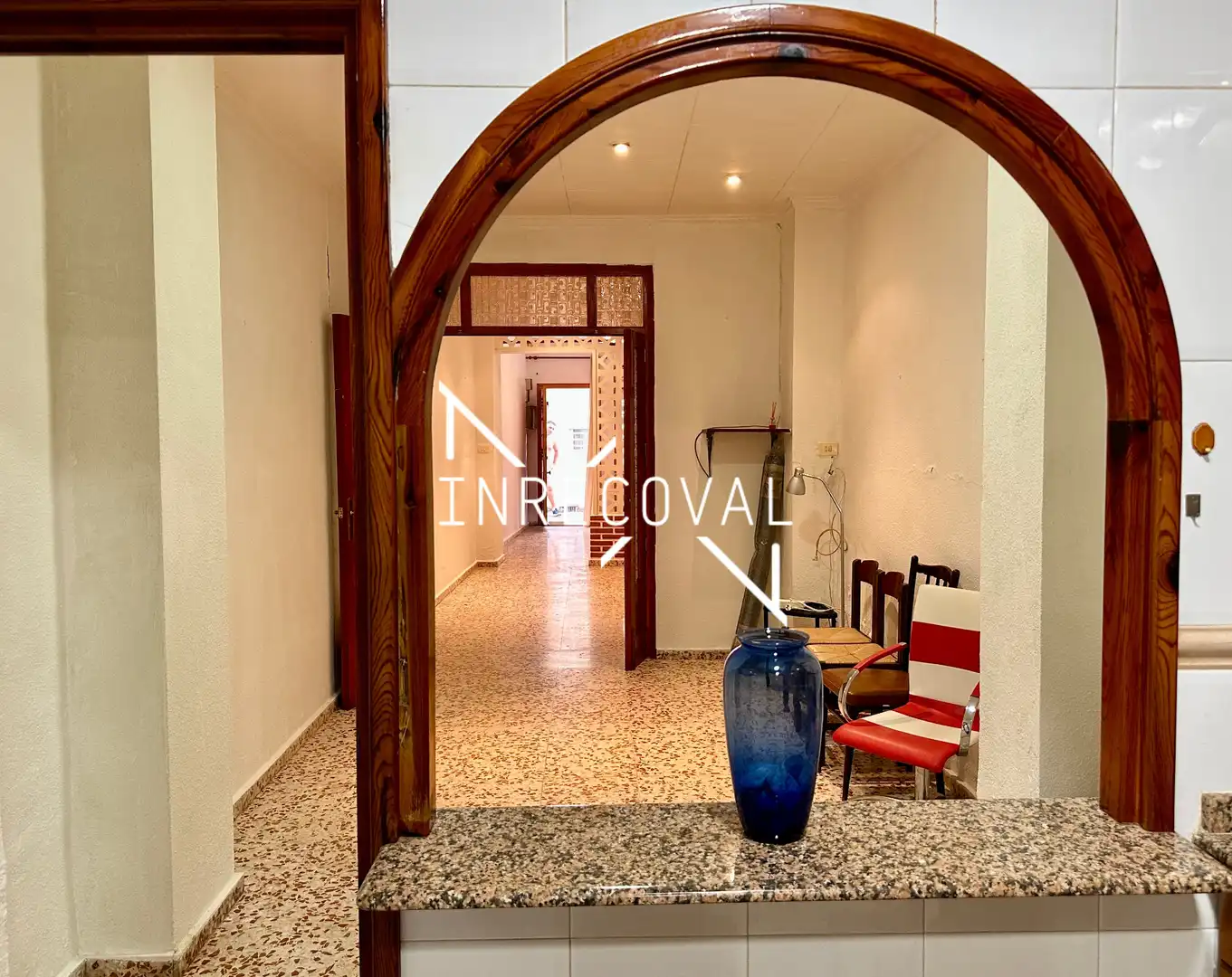 Casa aparellada amb terrassa en venda a Carrer de Cantarrana, imagen 5