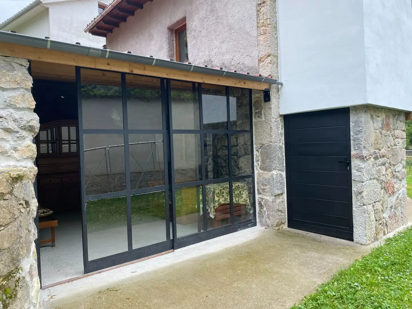 Houses for sale in Ceneya, Amieva
