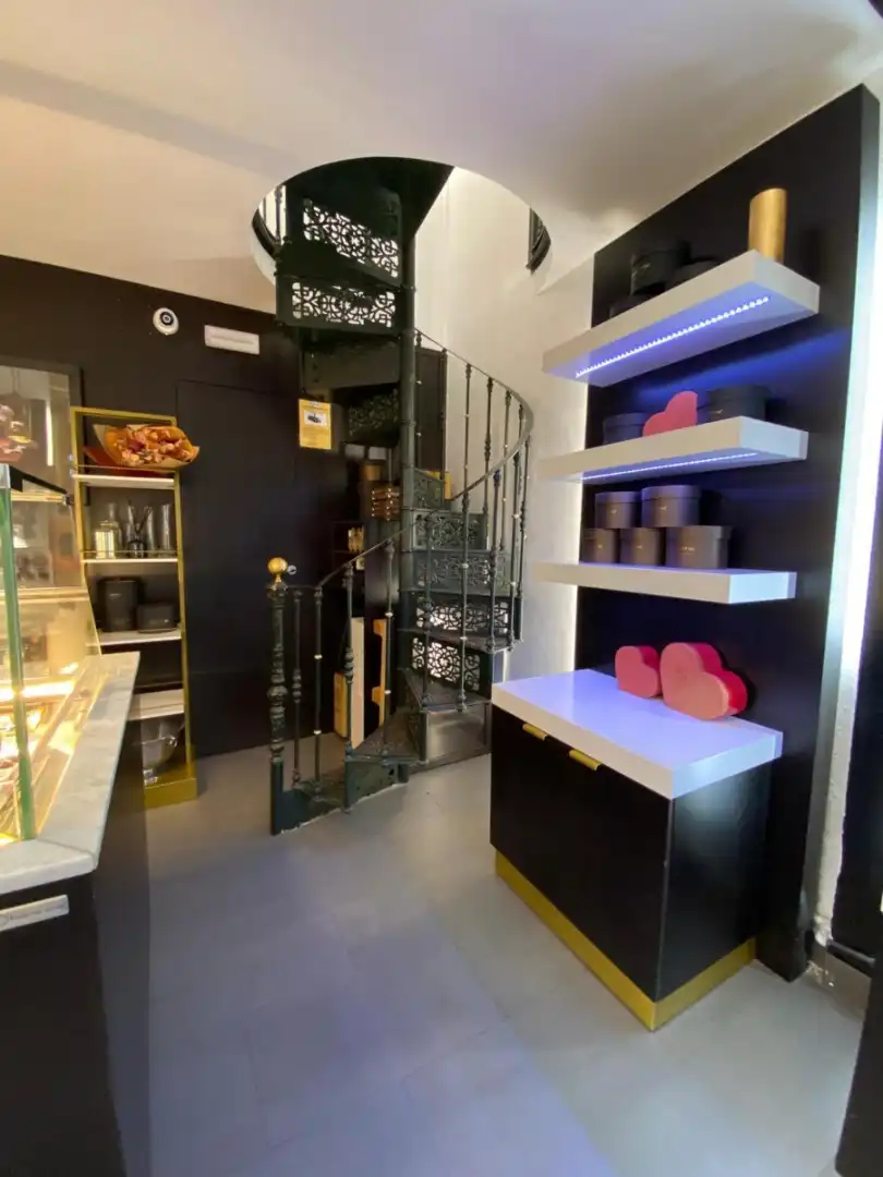 Local comercial en traspàs a Eixample, imagen 19