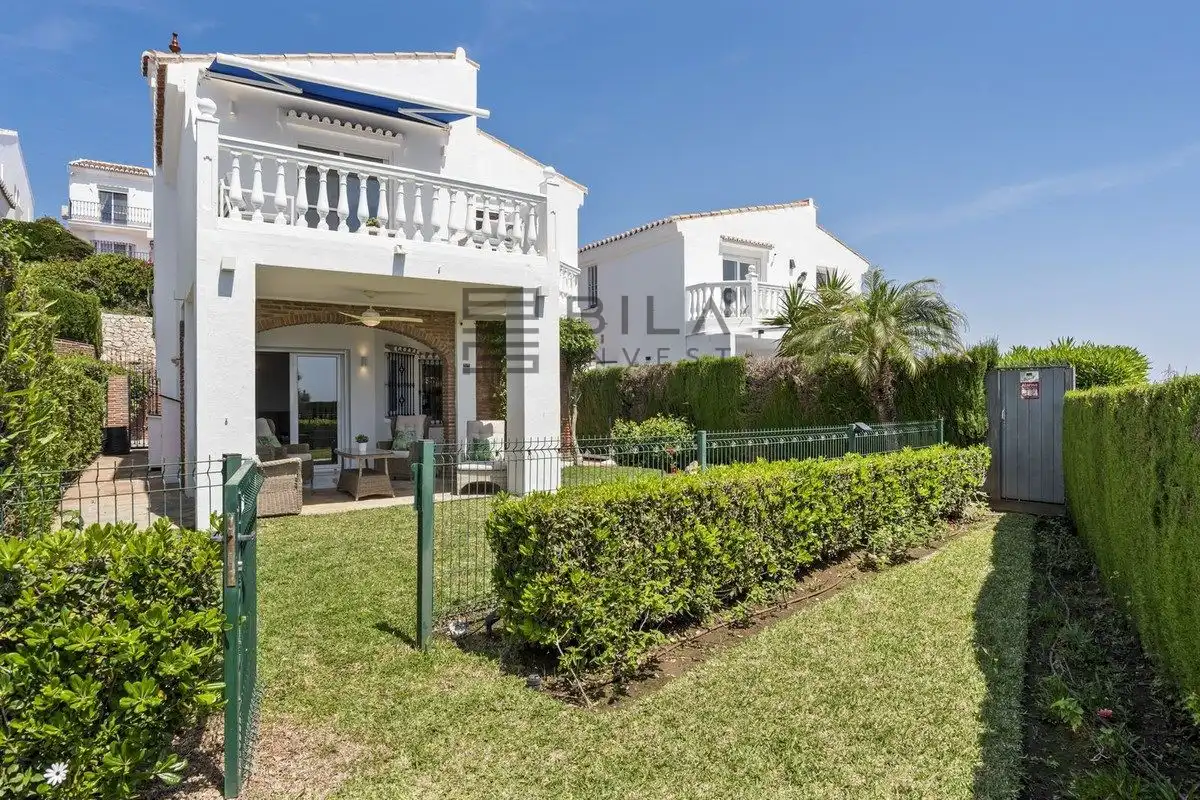 Casa o xalet en venda a El Chaparral, El Faro de Calaburra - Chaparral