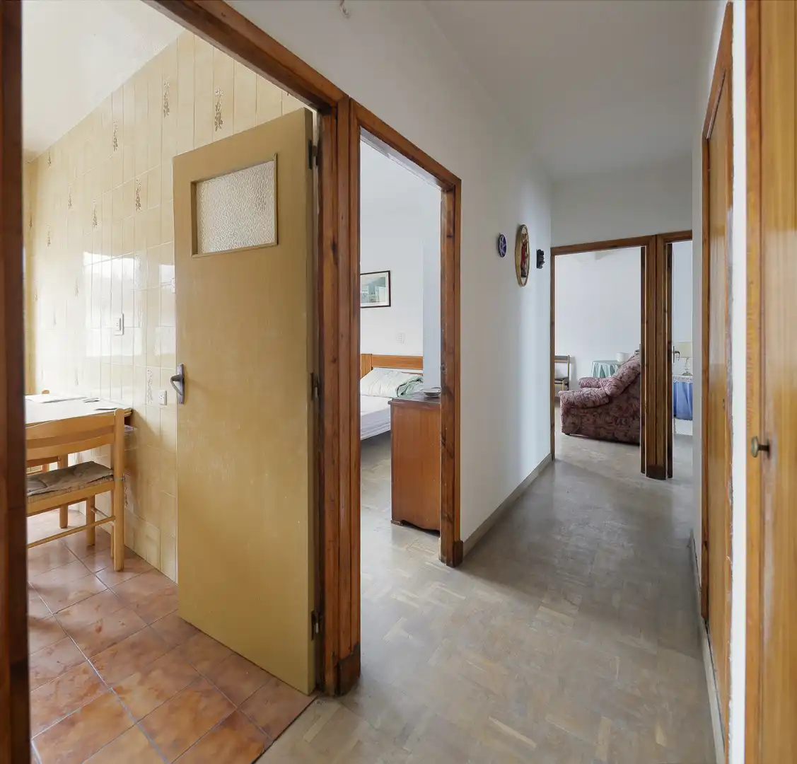 Piso en venta en Oviedo  con Calefacción, Parquet y Trastero