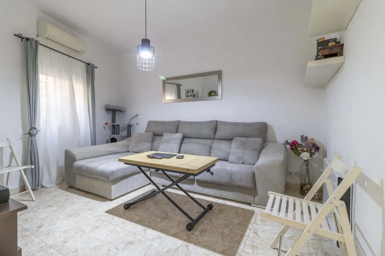 Living room of Detached homes for sale in Sevilla  with Air Conditioner