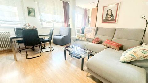 Photo 3 of Flat for sale in Madre de Dios, Universidad, Logroño