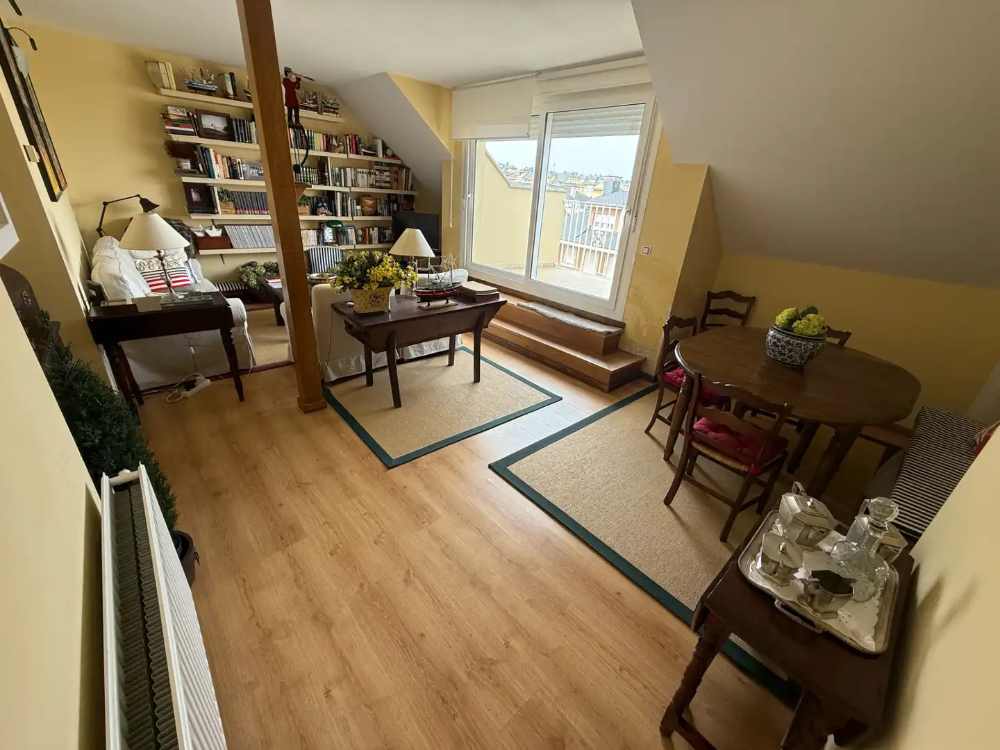 Living room of Attic for sale in Navia  with Heating, Parquet flooring and Terrace