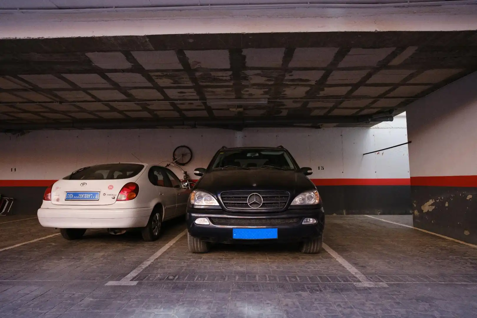 Parkplatz von Dachboden zum Verkauf in Pilas mit Klimaanlage und Terrasse