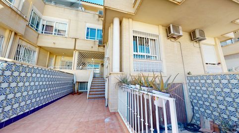 Foto 3 de Casa adosada en venda a Calle Medico Antonio Porpeta Clerigo, Campo Alto - Club de Campo, Elda