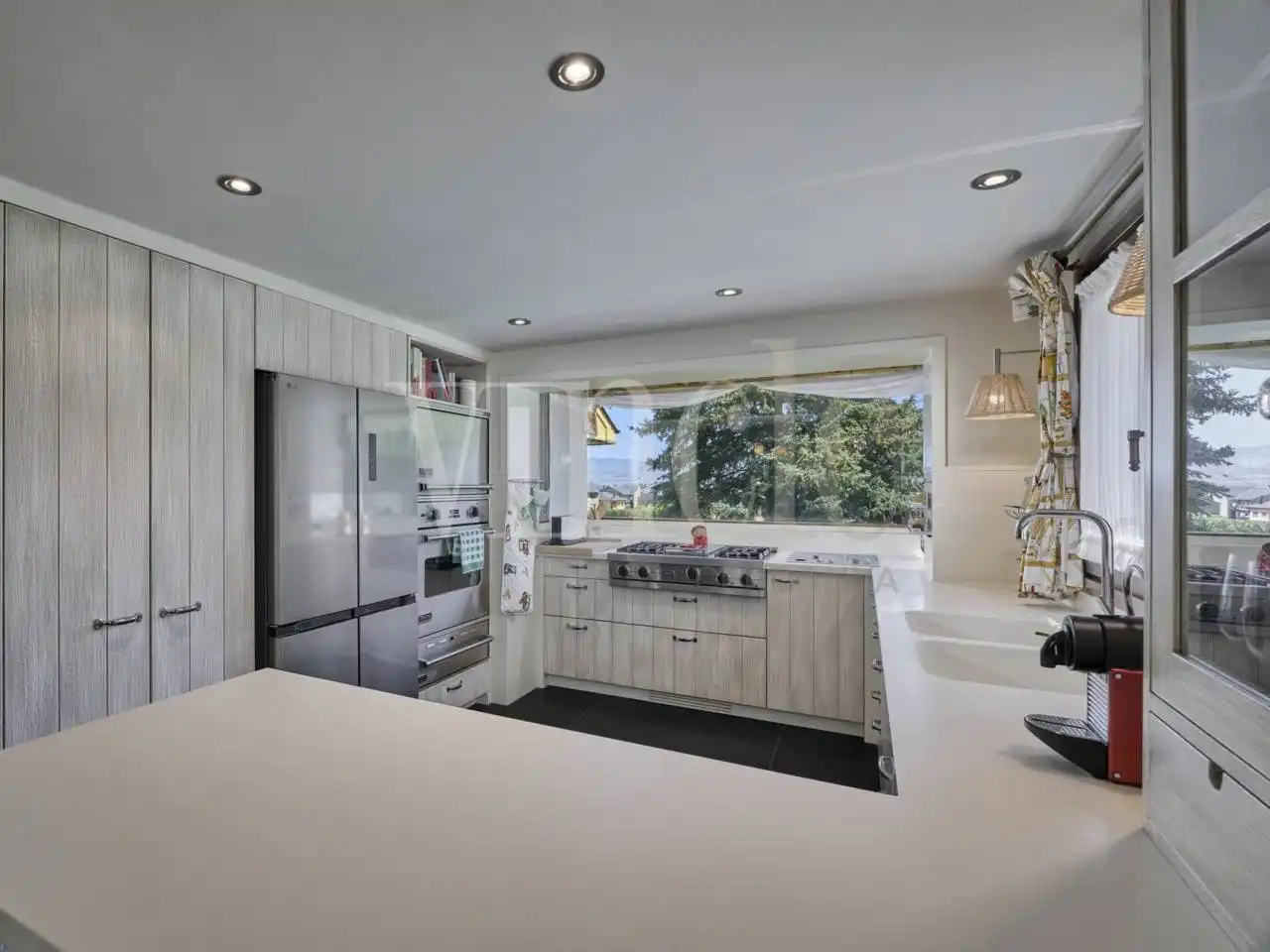 Kitchen of Houses for sale in Alp  with Heating and Parquet flooring