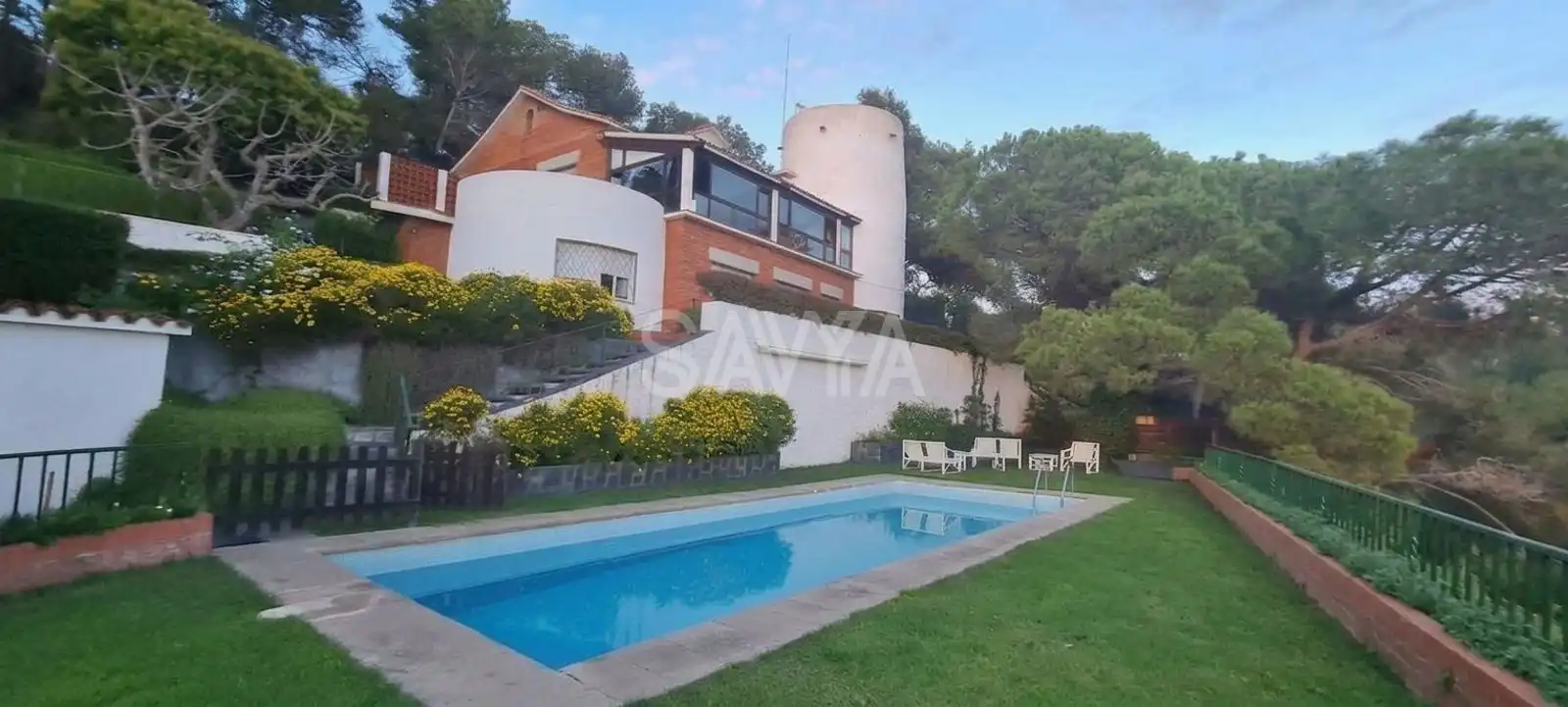 Swimming pool of Houses for sale in Sant Just Desvern  with Terrace, Storage room and Swimming Pool