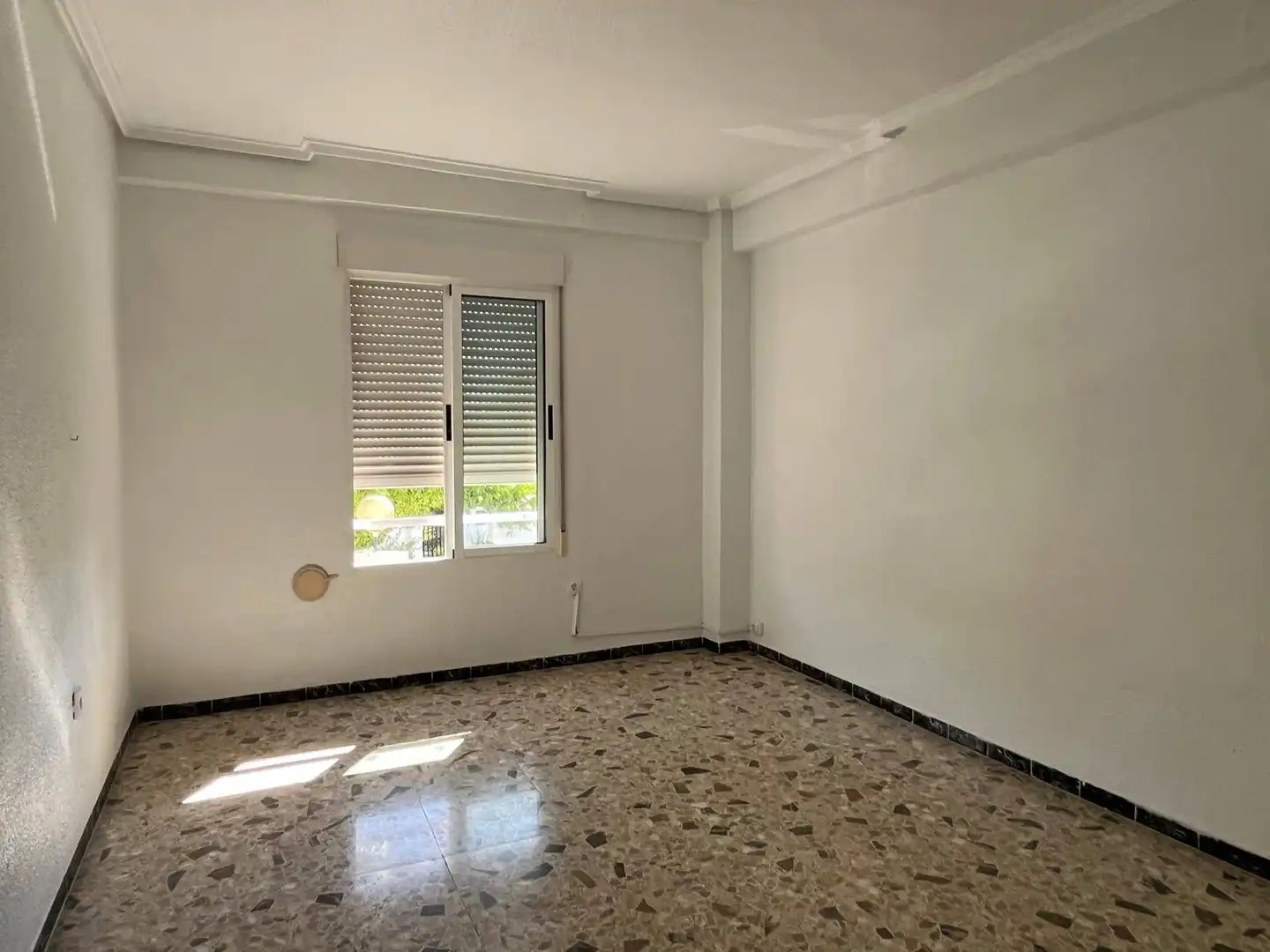 Habitación de Casa o chalet en venta en Elche / Elx con Aire acondicionado, Jardín privado y Trastero