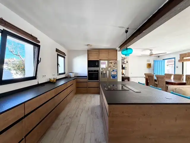 Cocina de Casa o chalet en venta en Dénia con Aire acondicionado, Calefacción y Jardín privado