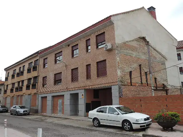 Vista exterior de Pis en venda en Torrijos