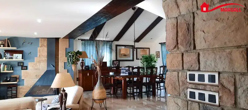 Chalet con terraza en venta en Alfinach - Los Monasterios, imagen 5