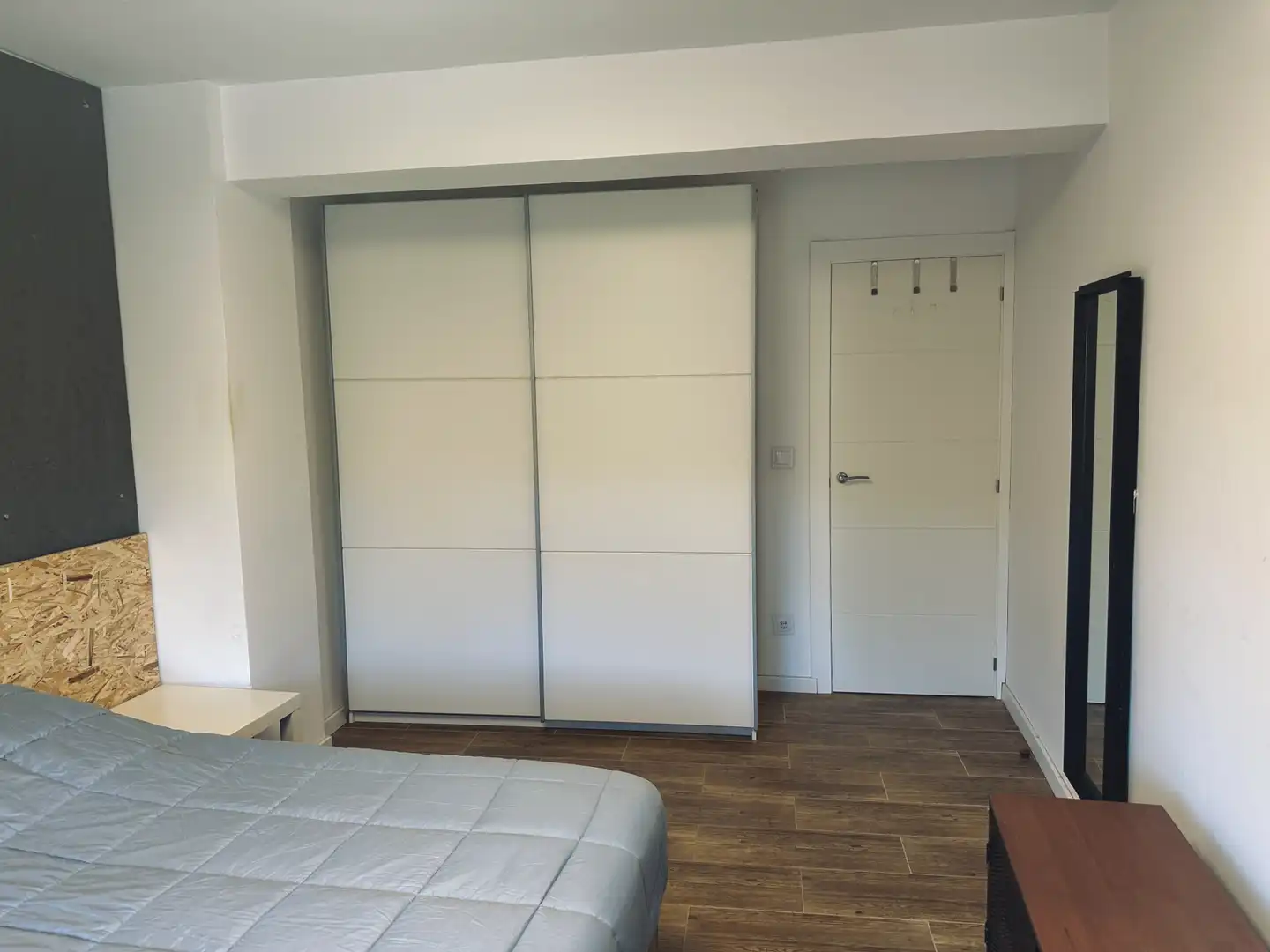 Habitación de Piso de alquiler en Zaragoza con Calefacción, Amueblado y Horno