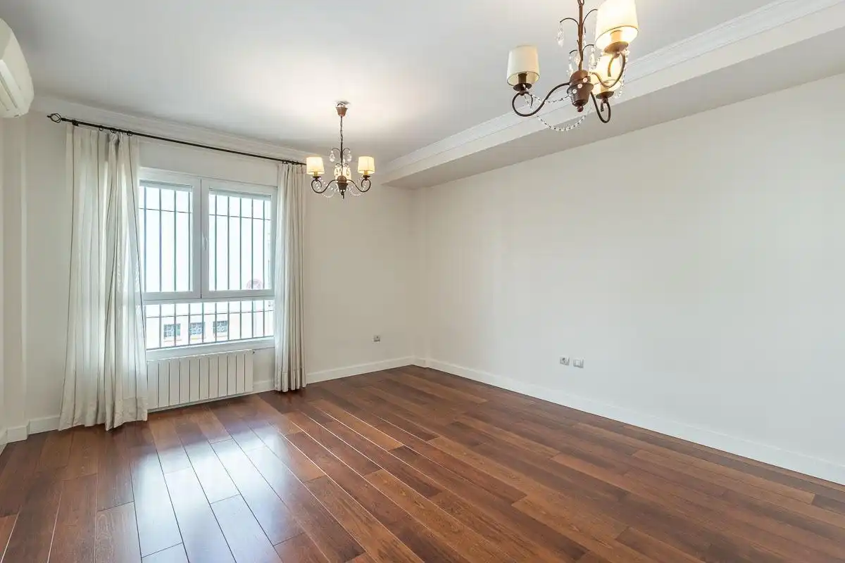 Wohnzimmer von Einfamilien-Reihenhaus zur Miete in Armilla mit Klimaanlage, Heizung und Abstellraum