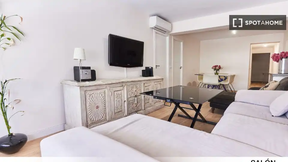 Wohnzimmer von Wohnung zur untervermieten in Sevilla mit Klimaanlage, Terrasse und Möbliert