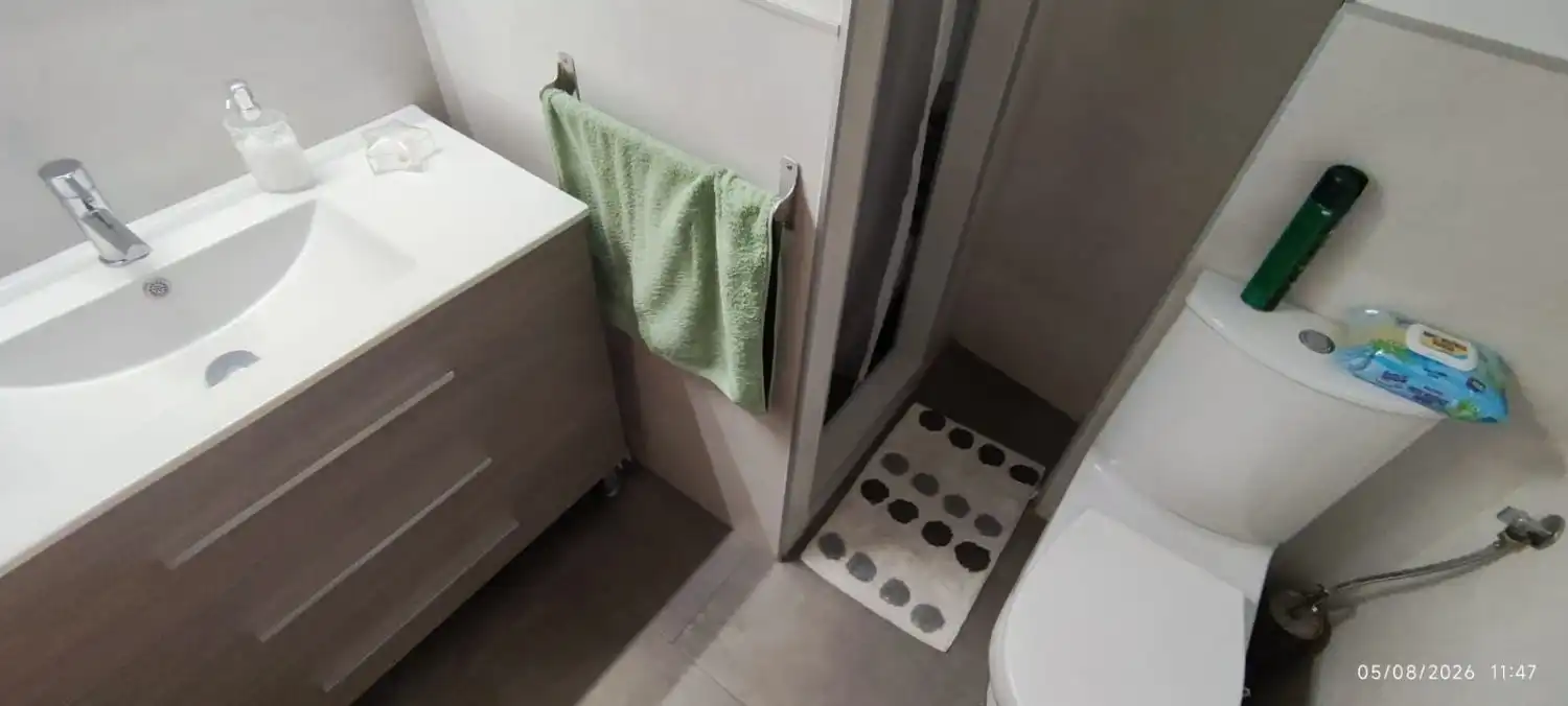 Bany de Pis en venda en Jaén amb Aire condicionat, Calefacció i Traster