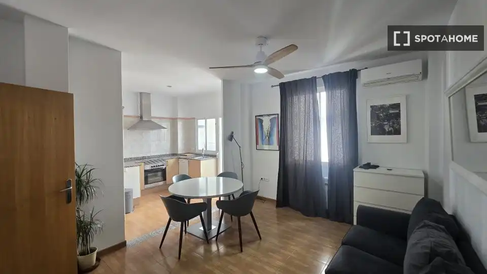 Appartement avec terrasse à louer à Extramurs, imagen 4