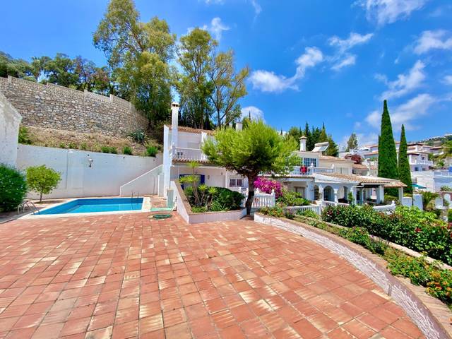 Casa adosada en Alquiler en Miramar alto en Cotobro