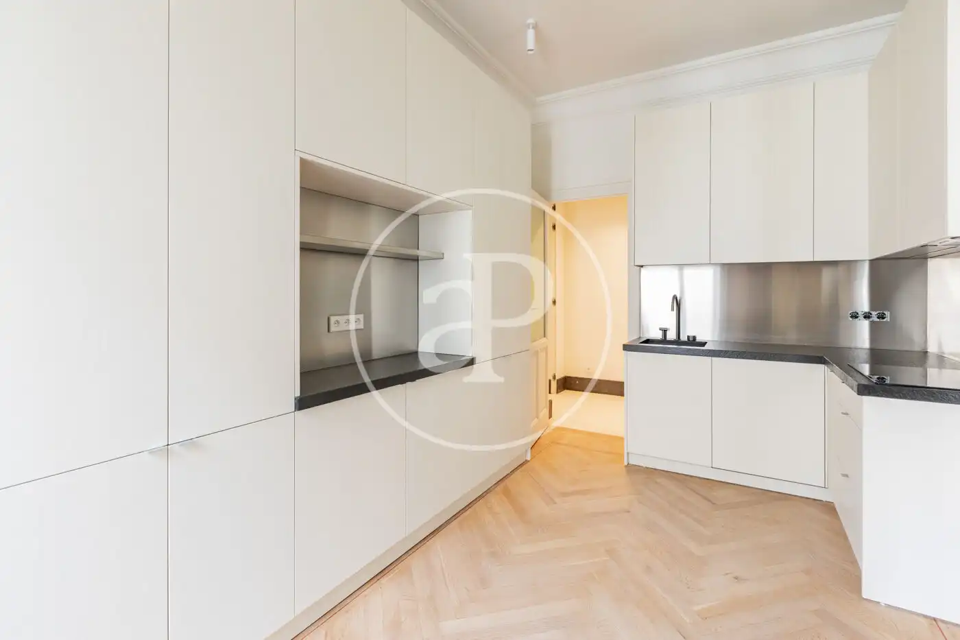 Küche von Wohnung zur Miete in Madrid mit Klimaanlage, Heizung und Möbliert