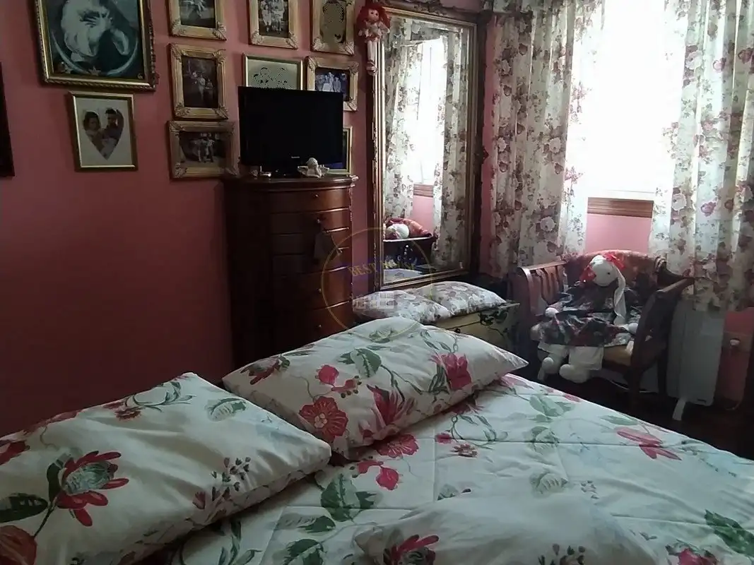 Habitación de Piso en venta en Vigo  con Calefacción, Terraza y Trastero