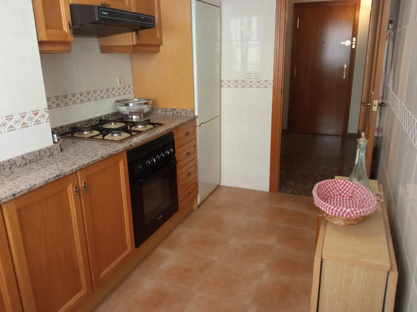 Cocina de Piso de alquiler en Valencia con Balcón