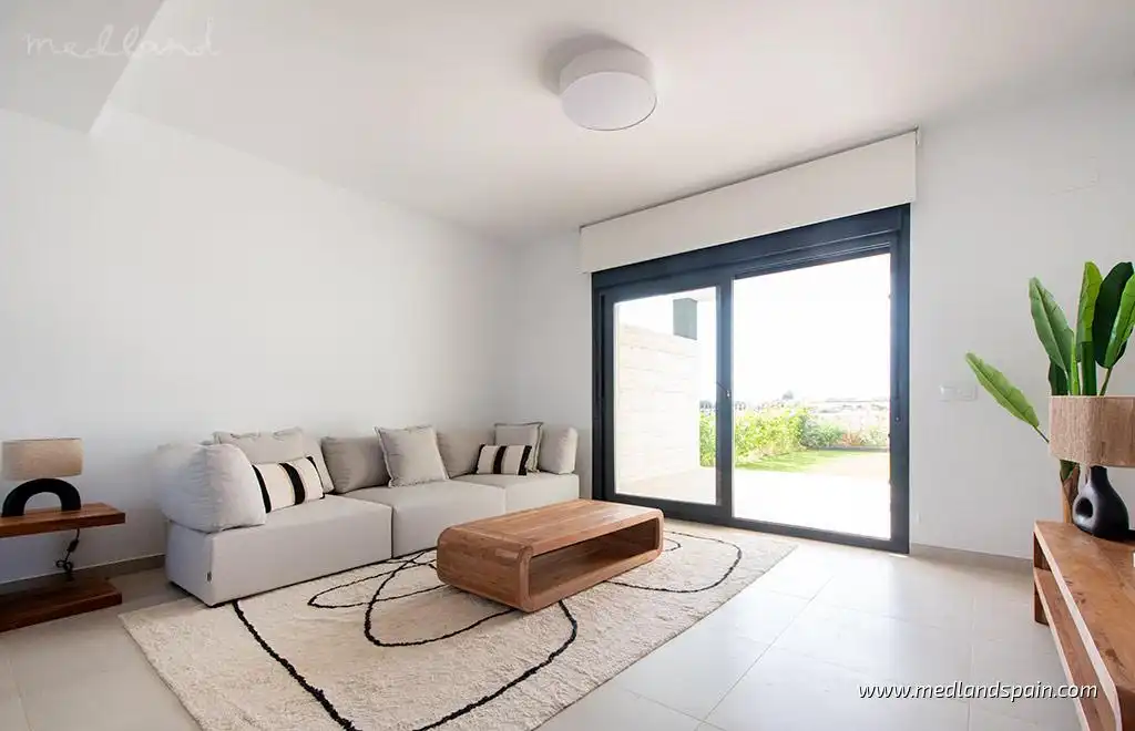 Apartament amb piscina en venda a El Pinar de Campoverde, imagen 4