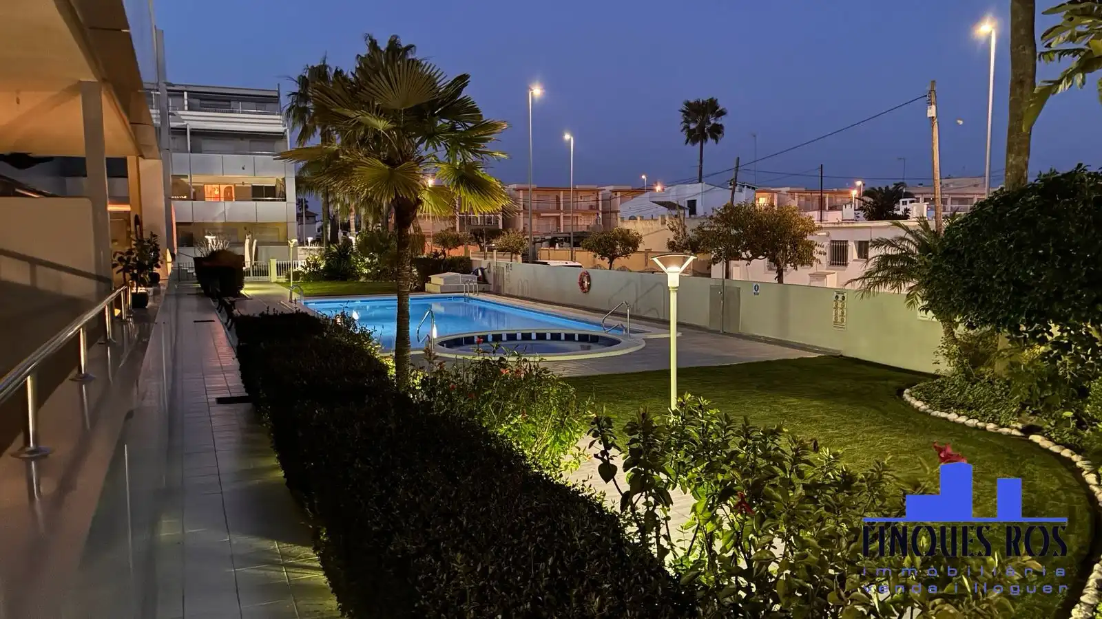 Swimming pool of Apartments for rent in Vinaròs  with Air Conditioner, Heating and Storage room