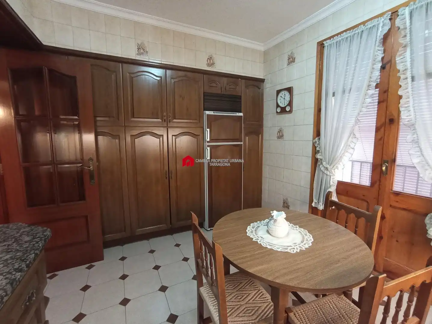 Kitchen of Houses for sale in Tortosa  with Air Conditioner, Heating and Terrace