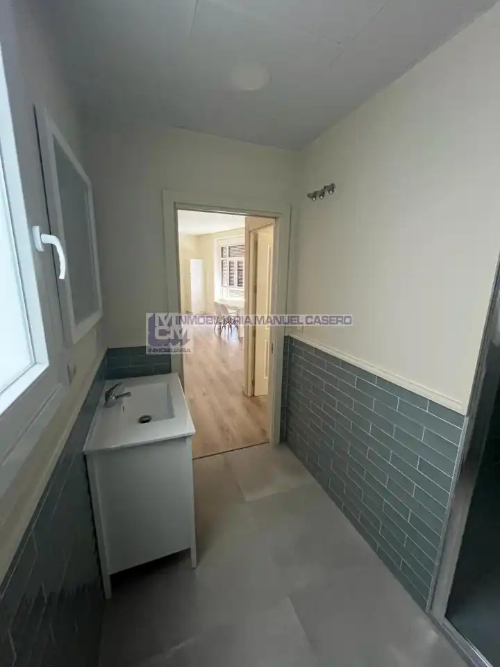 Bathroom of Apartments for rent in Cáceres  with Air Conditioner, Heating and Furnished