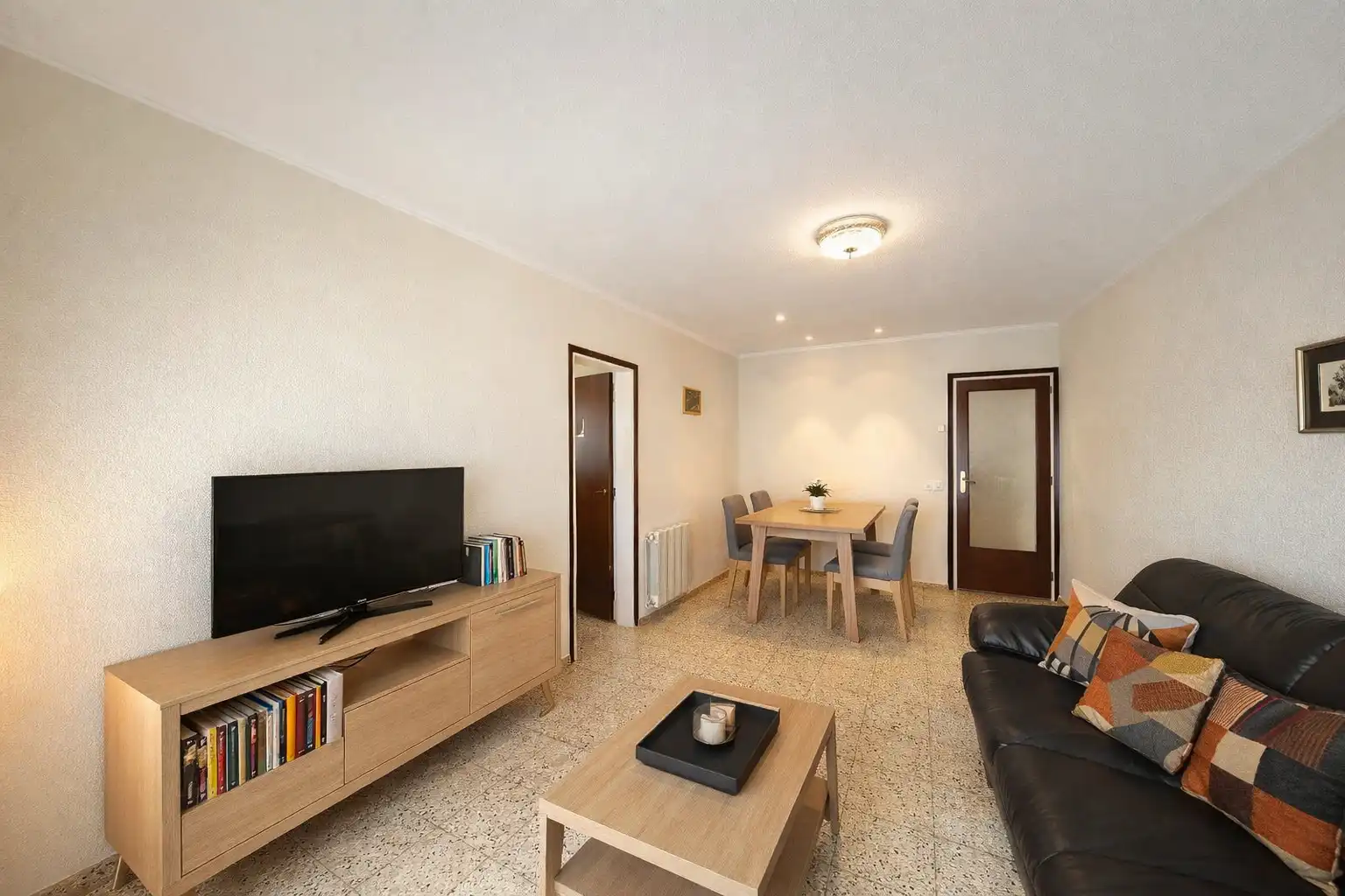 Sala d'estar de Pis en venda en Mollet del Vallès amb Aire condicionat, Calefacció i Moblat