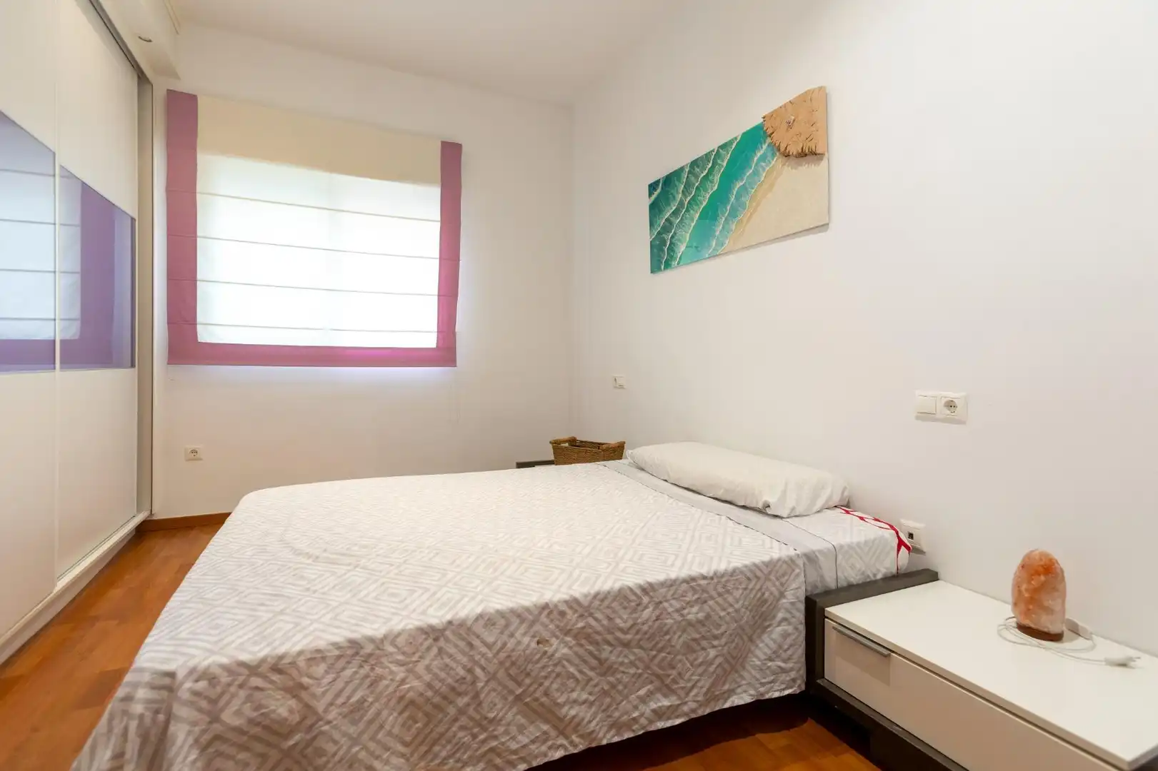 Dormitori de Pis en venda en Motril amb Aire condicionat i Moblat