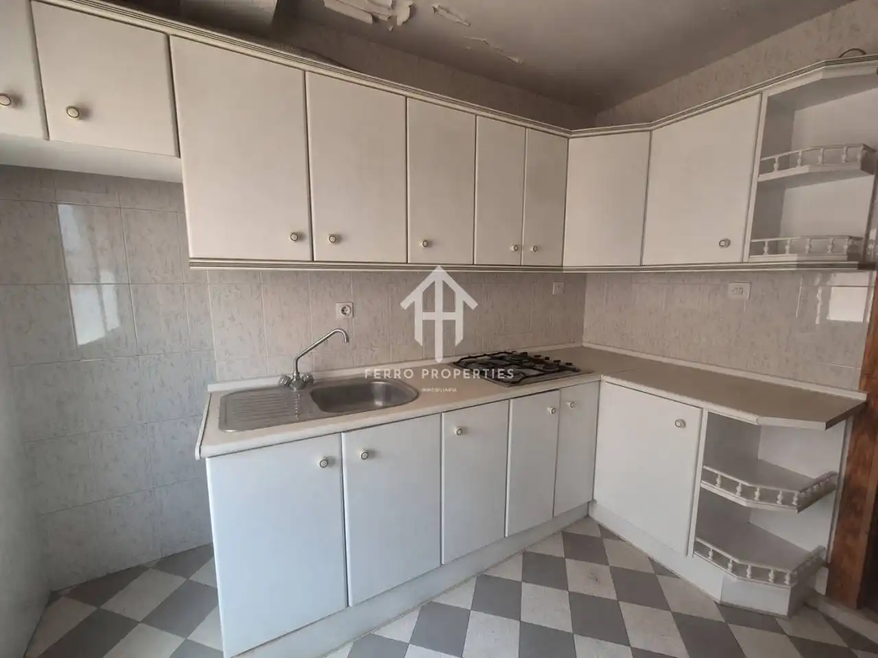 Küche von Wohnung zum Verkauf in Loja