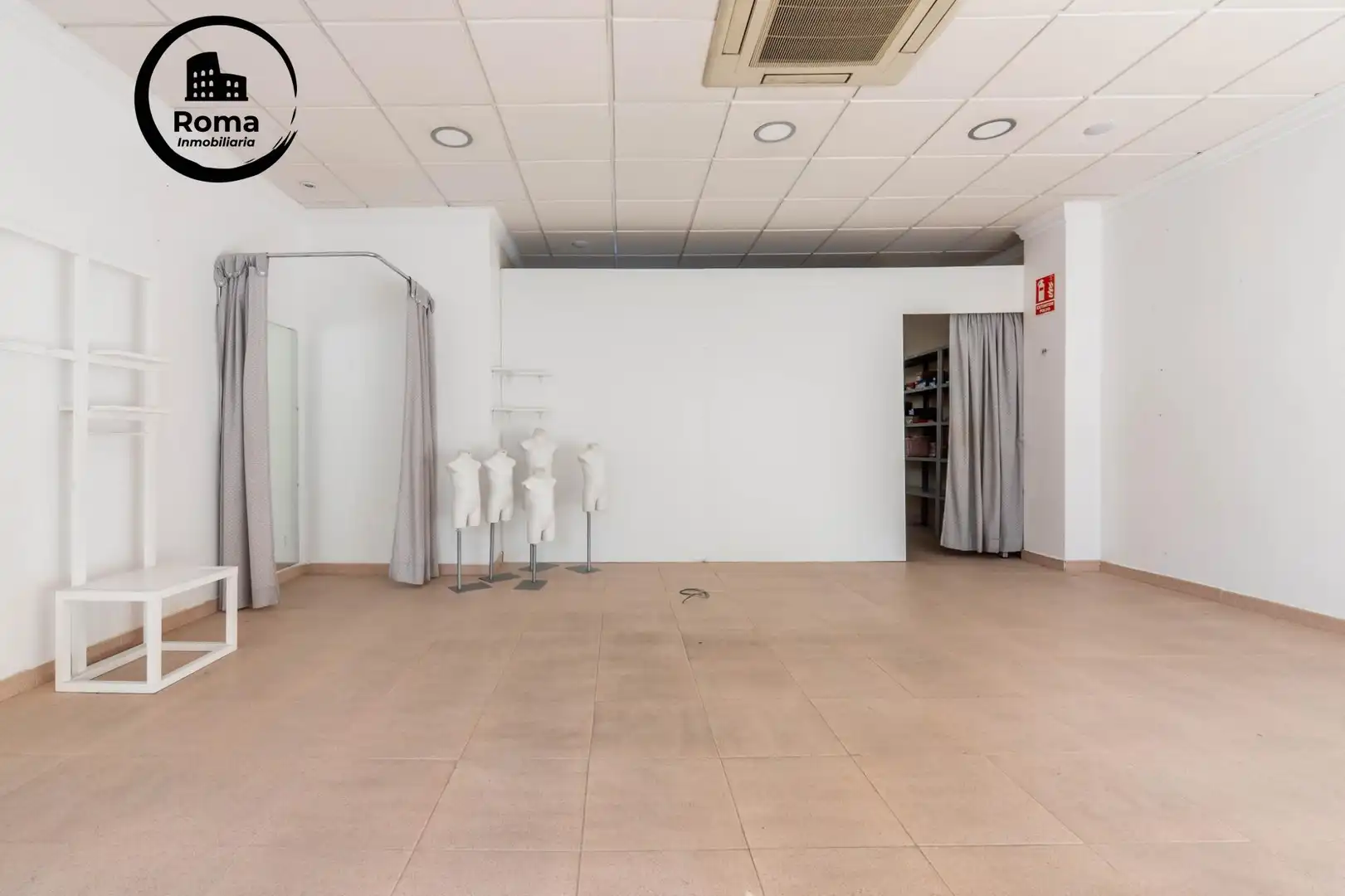 Business premises for sale in Calle Real, imagen 2