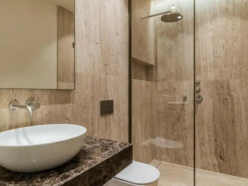 Bathroom of Ground floor for rent in Marbella  with Air Conditioner, Heating and Terrace