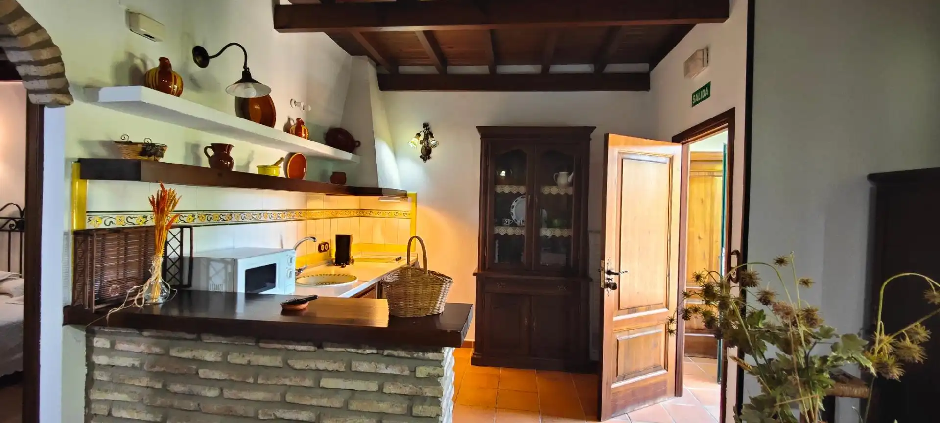 Cocina de Finca rústica en venta en La Lapa con Aire acondicionado, Jardín privado y Terraza