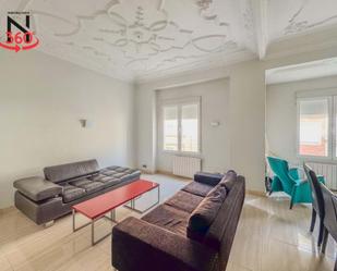 Living room of Flat for sale in  Valencia Capital  with Air Conditioner